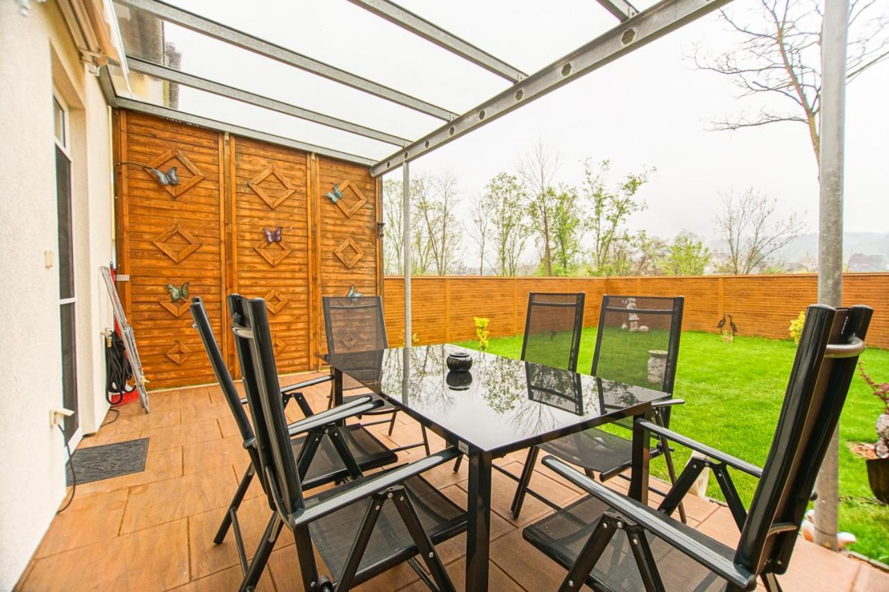 Auszeit Steiraland 1 Mit Privaten Garten Ueberdachter Terrasse Und Parken Leoben  Exterior photo
