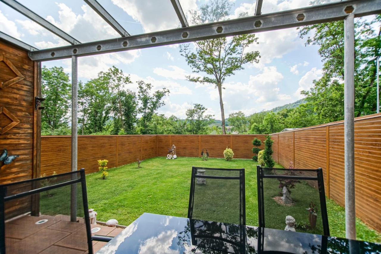 Auszeit Steiraland 1 Mit Privaten Garten Ueberdachter Terrasse Und Parken Leoben  Exterior photo